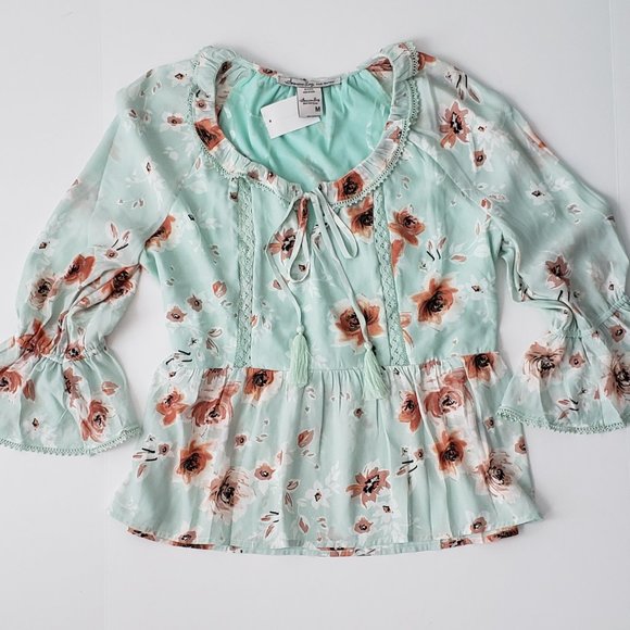 AMERICAN RAG 3/4 Sleeve Ruffle Neck Peplum Top - Picture 2 of 10